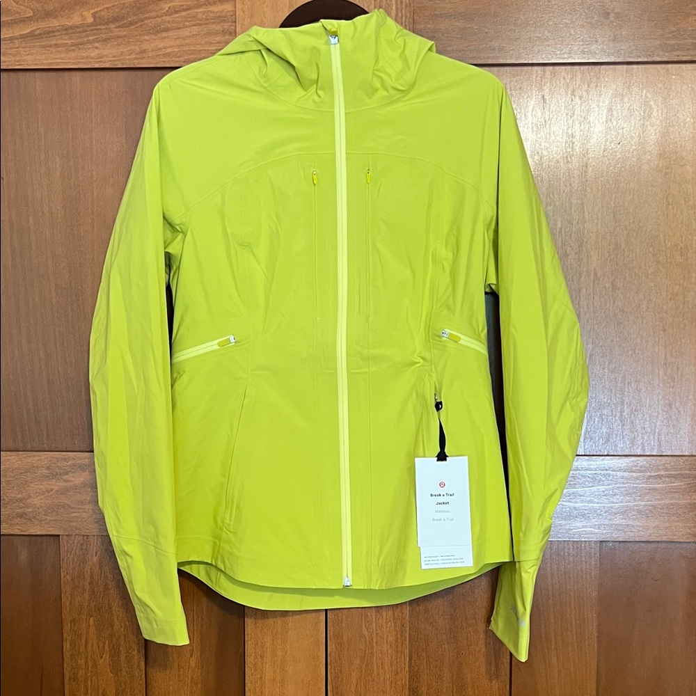 Lululemon Break a Trail Jacket Women’s size 8